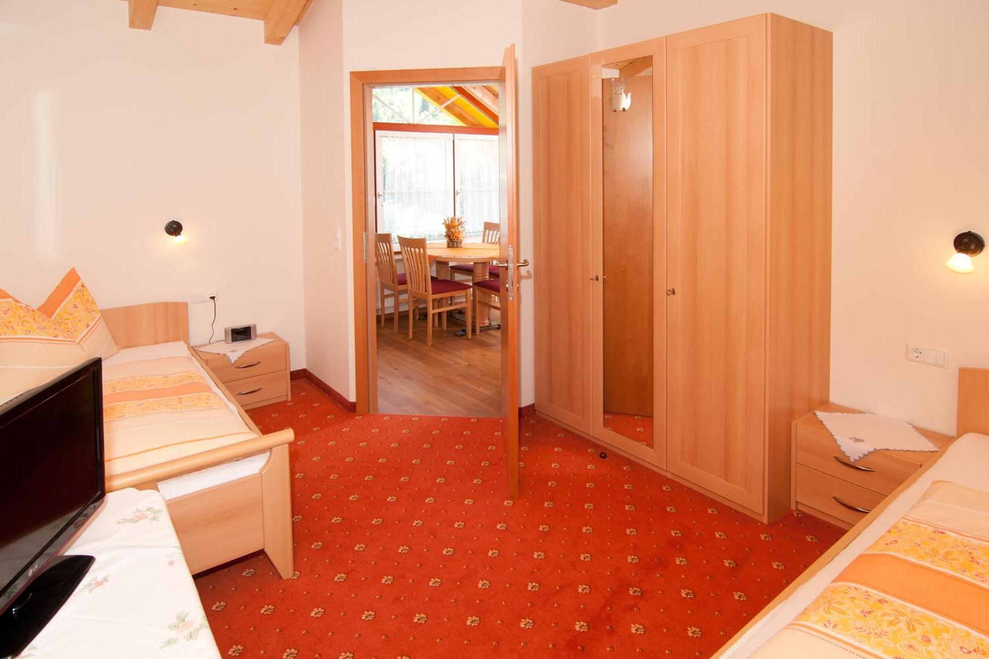 Haus Martina Hotell Radstadt Exteriör bild