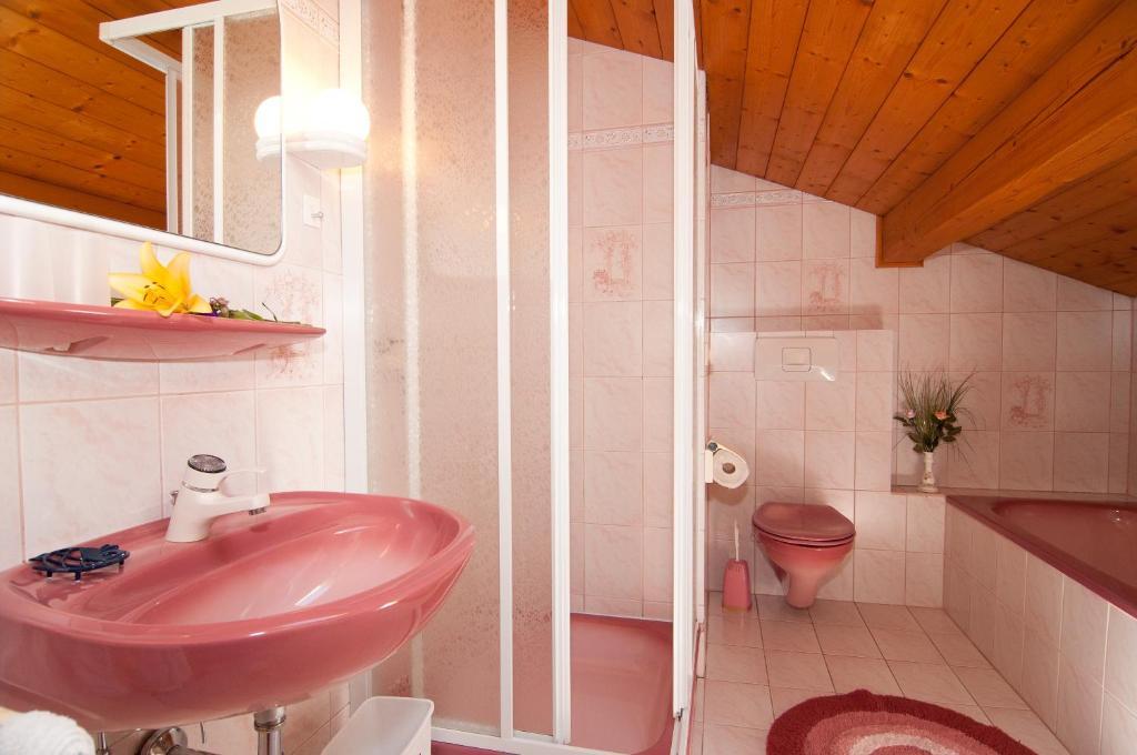 Haus Martina Hotell Radstadt Rum bild